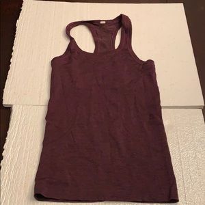 Lululemon burgundy swiftly t-shirt sz 2